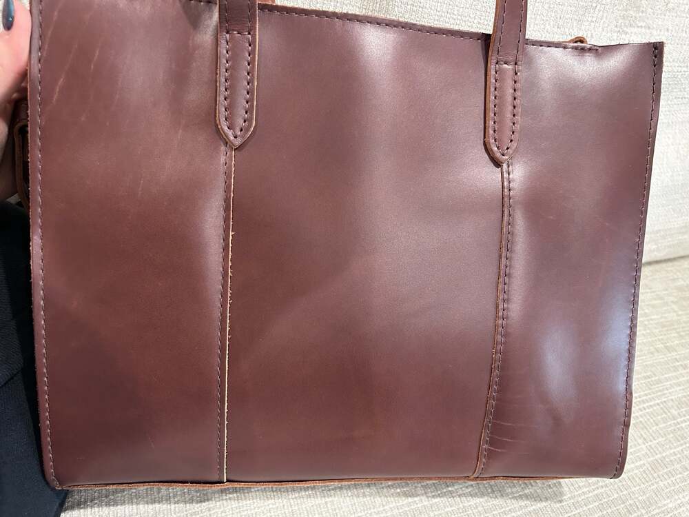 Portland Leather Goods – Chocolate Brown Lola Crossbody Tote E/W TOTE GUC